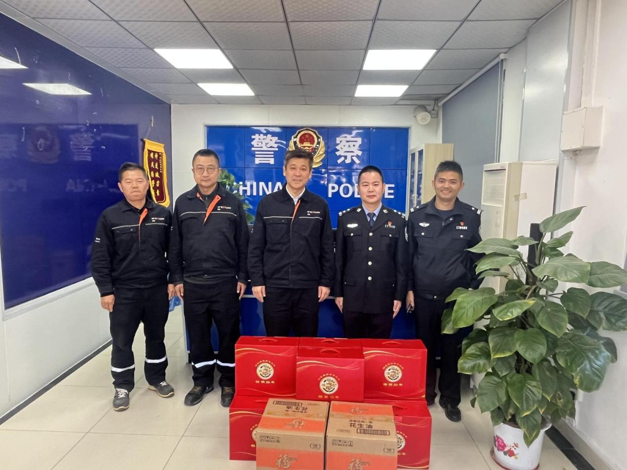 图片36.jpg 图片36.jpg